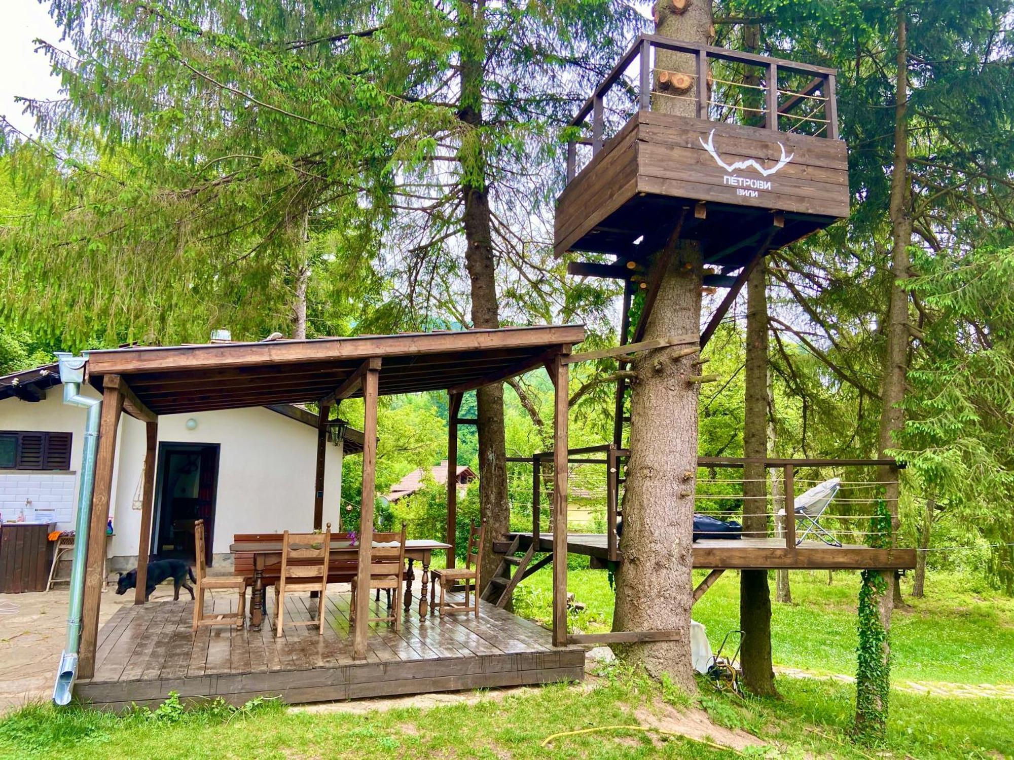Пе́Трови Вили Ribaritsa Buitenkant foto